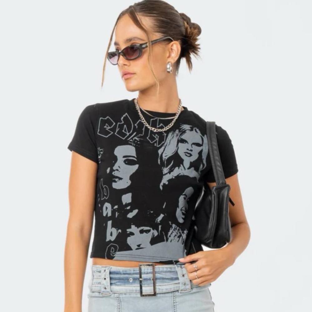 NEW WITH TAGS! Y2K Edikted Black Graphic Tee XS